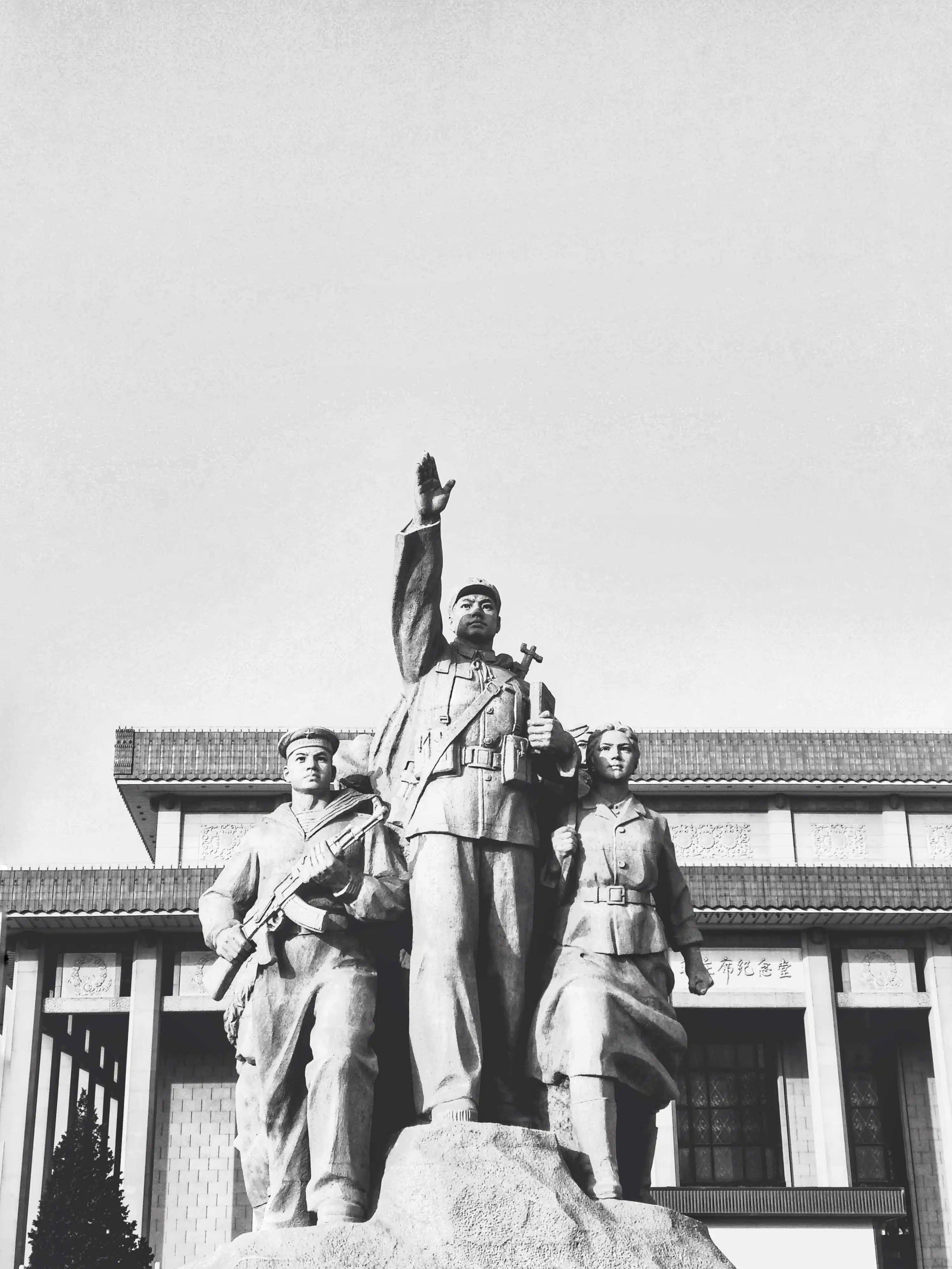 Korku Dolu Safsata: Mao ve Abartılı İstekleri kirill sharkovski MMJX M9CuKA unsplash 1 scaled