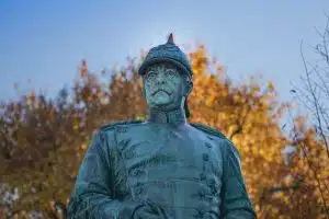 1. Dünya Savaşı: Bir Küresel Felaketin Öyküsü statue 3808510 1920