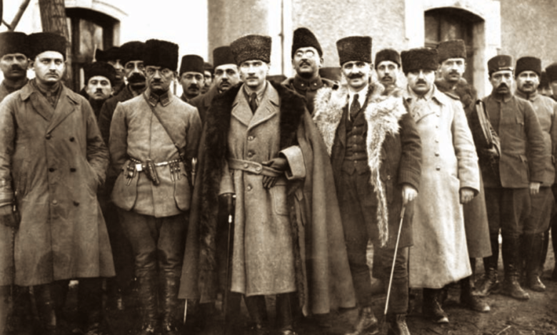 Paşaların Kavgası Ataturk ve Kurtulus Savasi Pasalari