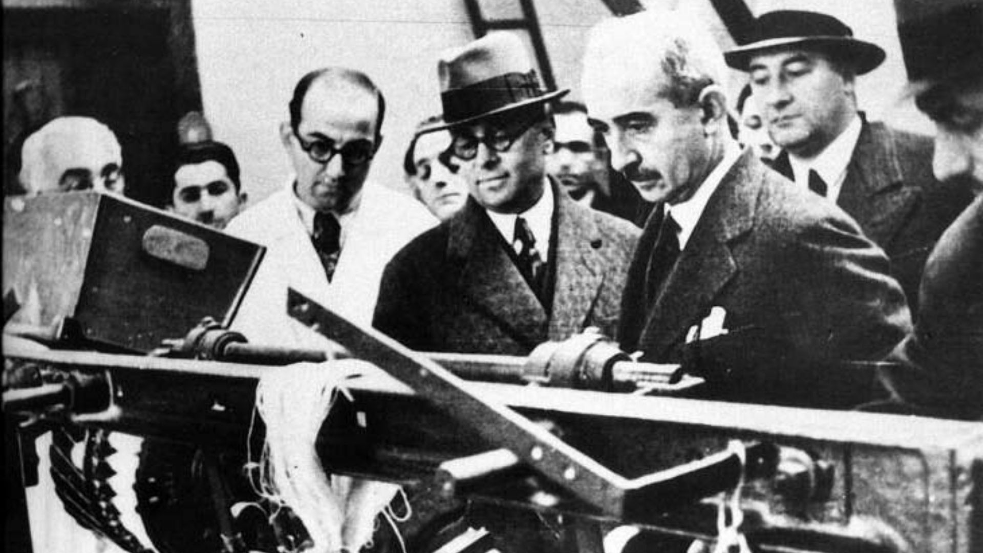 İsmet İnönü Dönemi Türkiye (1938-1950) İsmet İnönü ve Celal Bayar (1934)