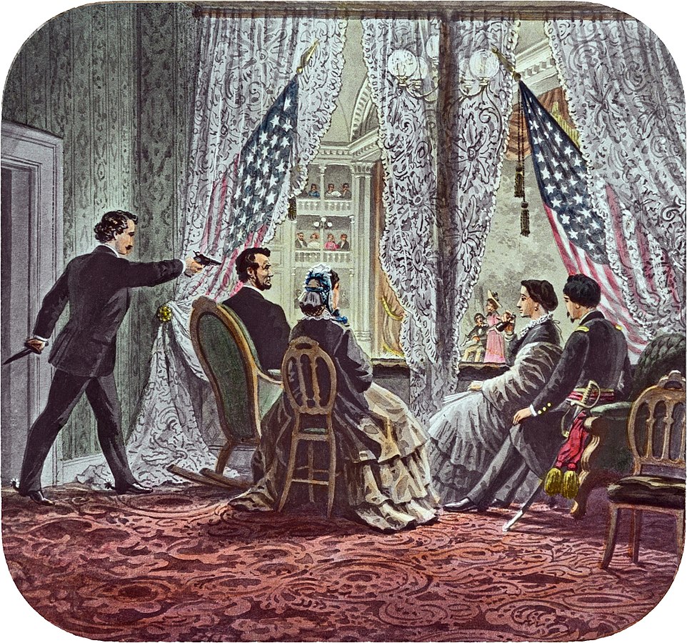 Abraham Lincoln Dönemi ABD (1861-1865) John Wilkes Boothun 14 Nisan 1865te Washington D.C.deki Fords Theatreda Our American Cousini izlerken Baskan Abraham Lincolnu vurmak icin one dogru egildigini gosteren slayt