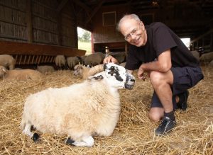 Podcast peter singer and animals 1
