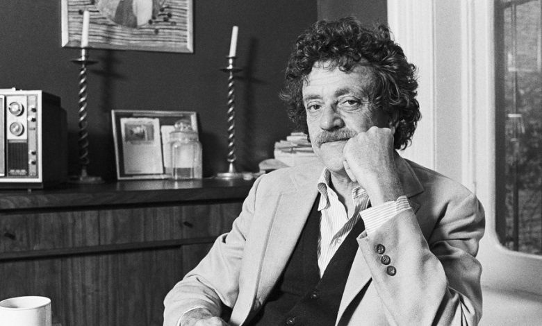 Hiciv Ustası Vonnegut’un Toplumsal Manifestosu Kurt Vonnegut