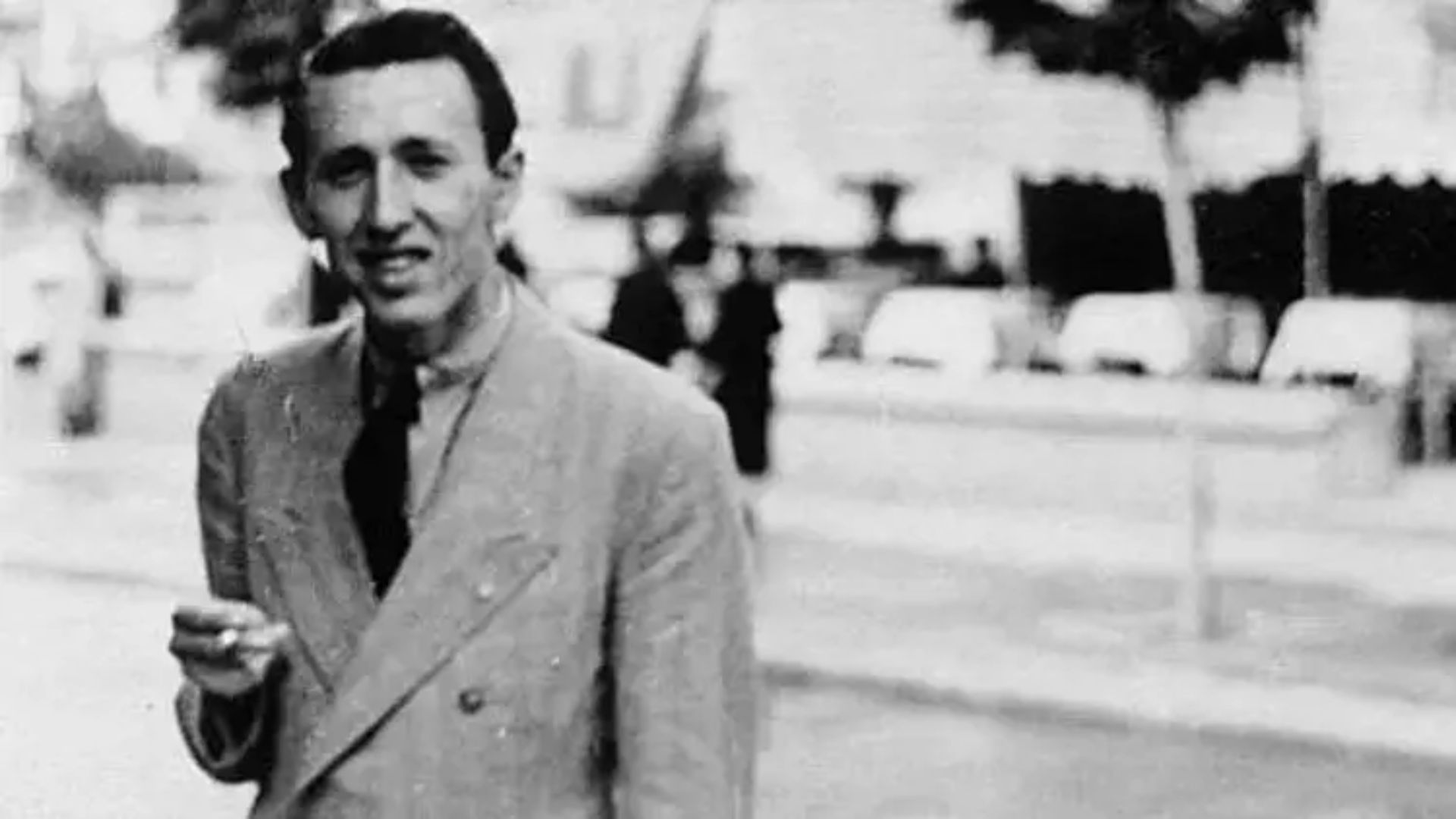 Orhan Veli: Şiiri Sokağa İndiren Adam Orhan Veli Kanik